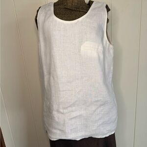 Collection’s White and Brown Top